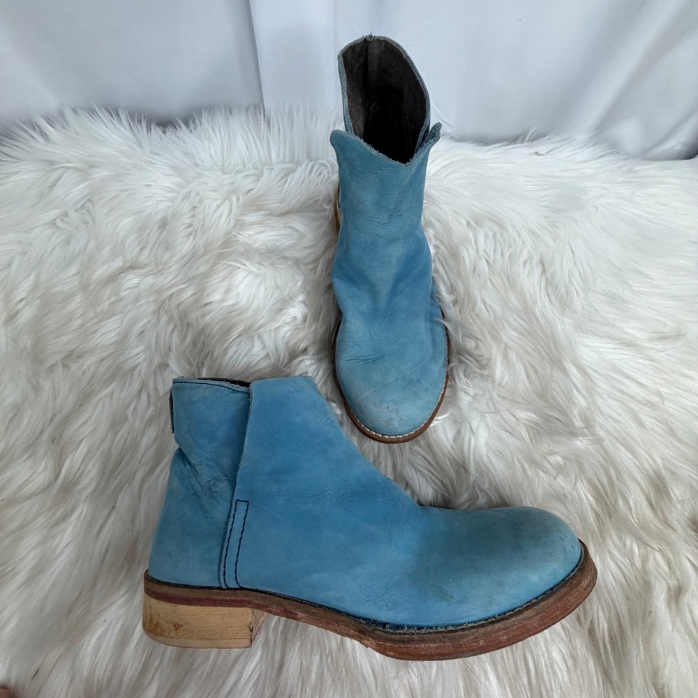 Free People Blue Leather Slouchy Ankle Boots Wood Heel Size 37